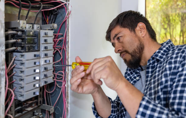 Best Local Electrician Companies  in Upper Arlington, OH